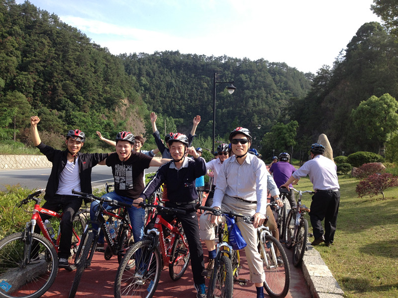 云蘭裝潢春游活動(dòng) 展現(xiàn)上海家裝公司企業(yè)風(fēng)采