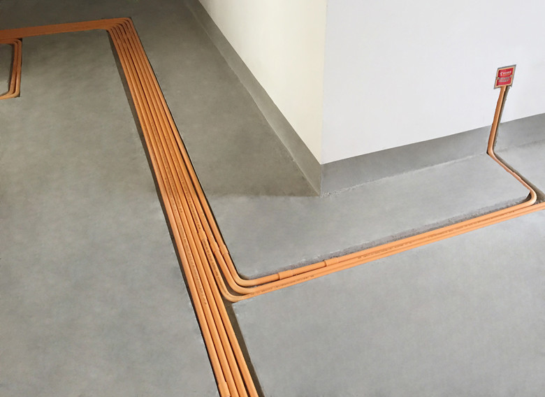 電02地面開槽暗排強電線管_副本