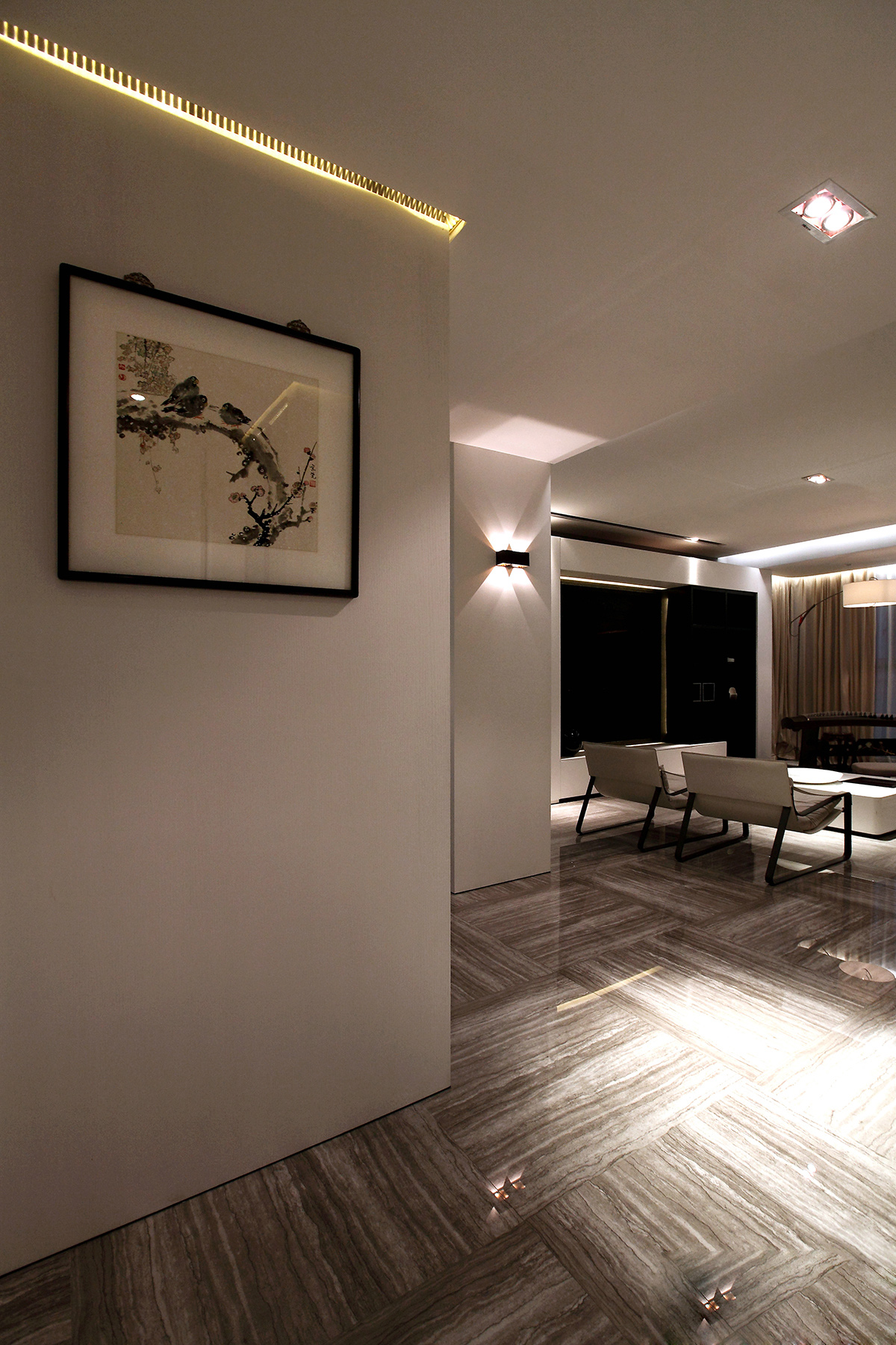 本案的家居設計簡潔讓家中呈現一種自然的舒適、干凈之美。
