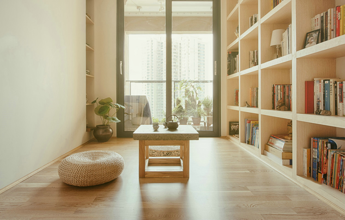 茶室，閑暇時光與家人一起看書品茶，陽臺戶外景觀引入眼簾，享受喧囂世界中屬于自己的靜時光
